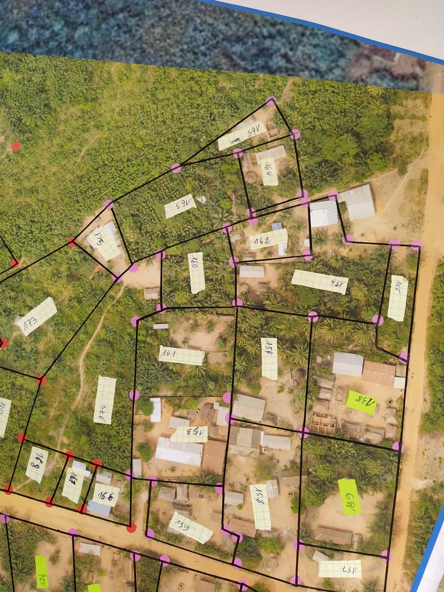 SmartLandMaps tweet media