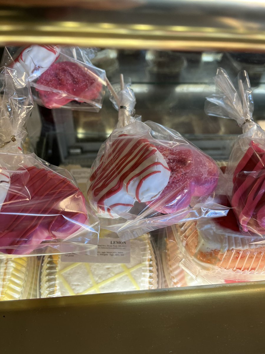 hbcakefactory's tweet photo. Our heart shaped cake pops are selling quickly. We have red velvet, chocolate and strawberry. You get 2 cake pops for $5. We also have our heart cakes for $15 and we’ll be open on Monday for Valentine’s Day. Don’t forget to get your loved ones a cake! https://t.co/t3BJ4XX9HU