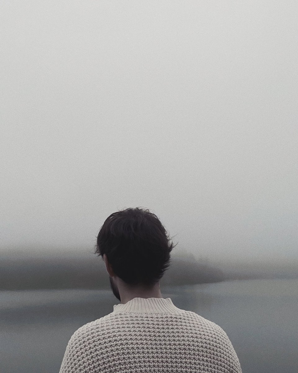 Quadeca's tweet photo. miss u. There will be a new album this year and it’s very hard to stay quiet about it🏚 I’ll be back w something special https://t.co/zhW302IxAO