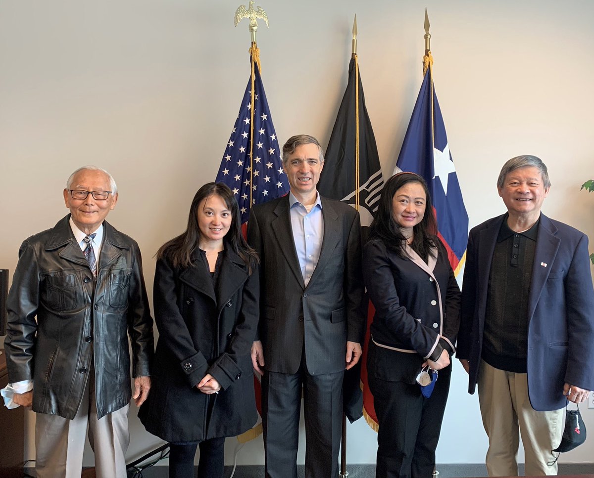 RepVanTaylor's tweet image. Met with members of our Taiwanese American community in North TX &amp;amp; discussed the importance of strengthening US – Taiwan relations. As a member of the Taiwan Caucus, I believe we must continue to stand by Taiwan in the face of Communist China’s threats &amp;amp; aggression.