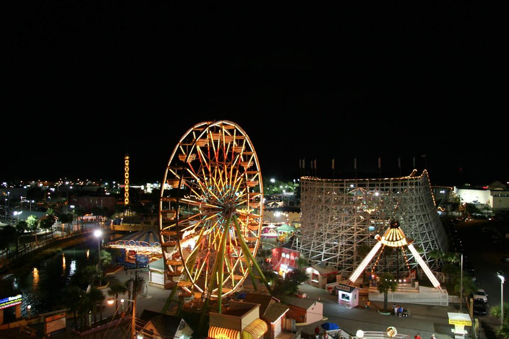MBeachVillas_II's tweet photo. #MyrtleBeachVillasII #provides 4 #types of #Vacation_Villas_for_Rent_in_Myrtle_Beach_SC: #OceanBlueVilla, #SunsetRedVilla, #SunriseRedVilla and #SkyBlueVilla for the #accommodations of #tourists at very #affordable prices. https://t.co/YDhzxDKLyy https://t.co/cCXAowSnNV