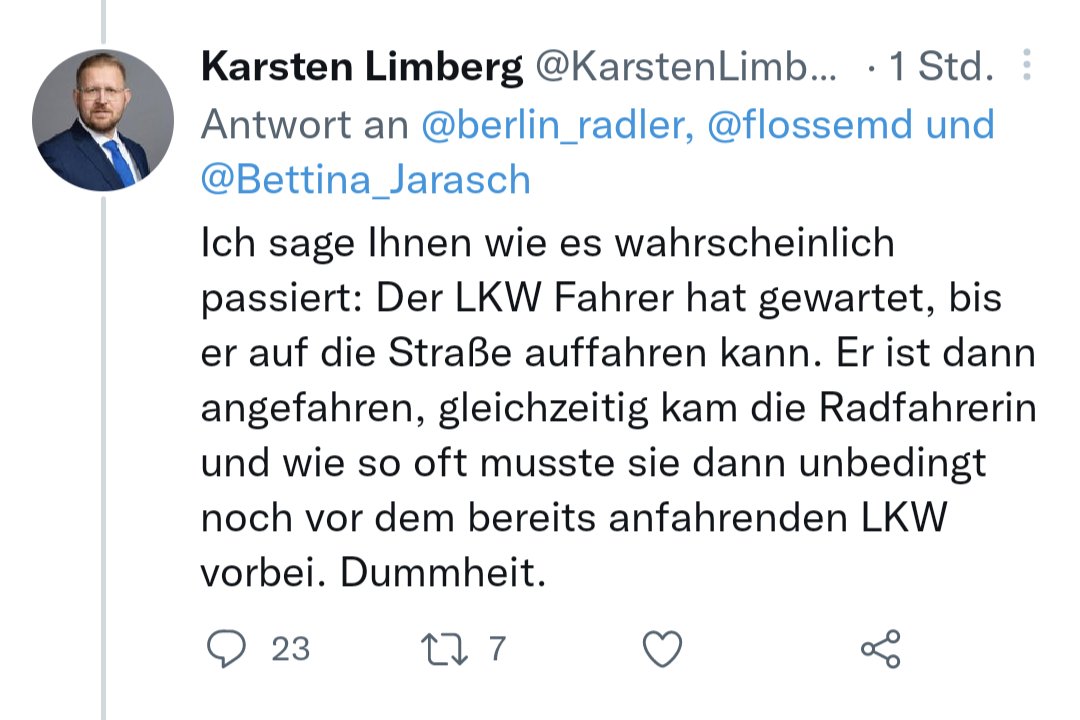 Berliner CDU-Politiker beschimpft eine 81-jährige Dame, die bei einem Verkehrsunfall ums Leben gekommen ist.
<a href="/CDUBerlin_AGH/">CDU-Fraktion Berlin</a>