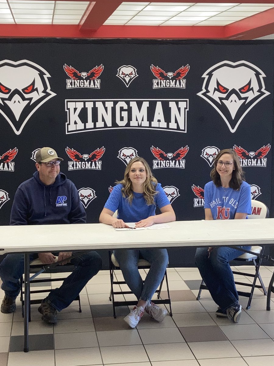 Emma Parsons signing her letter of intent to row at the University of Kansas.