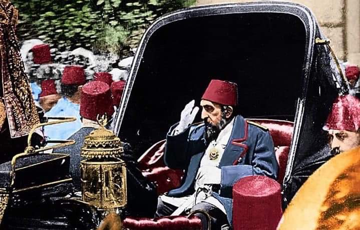 Din-i Mübin-i İslamın Halifesi,Çileli yılların bileği bükülmemiş Ulu Hakanı, Gök Sultan #Abdülhamid Han Hazretlerini, Rahmet-i Rahman'a vuslatının seneyi devriyesinde sonsuz rahmet hasret,minnet ve dua ile yad ediyoruz.
