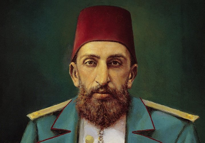 Afakında salalar titredi payitahtın Dediler "Göçen Abdülhamid Han’dır"