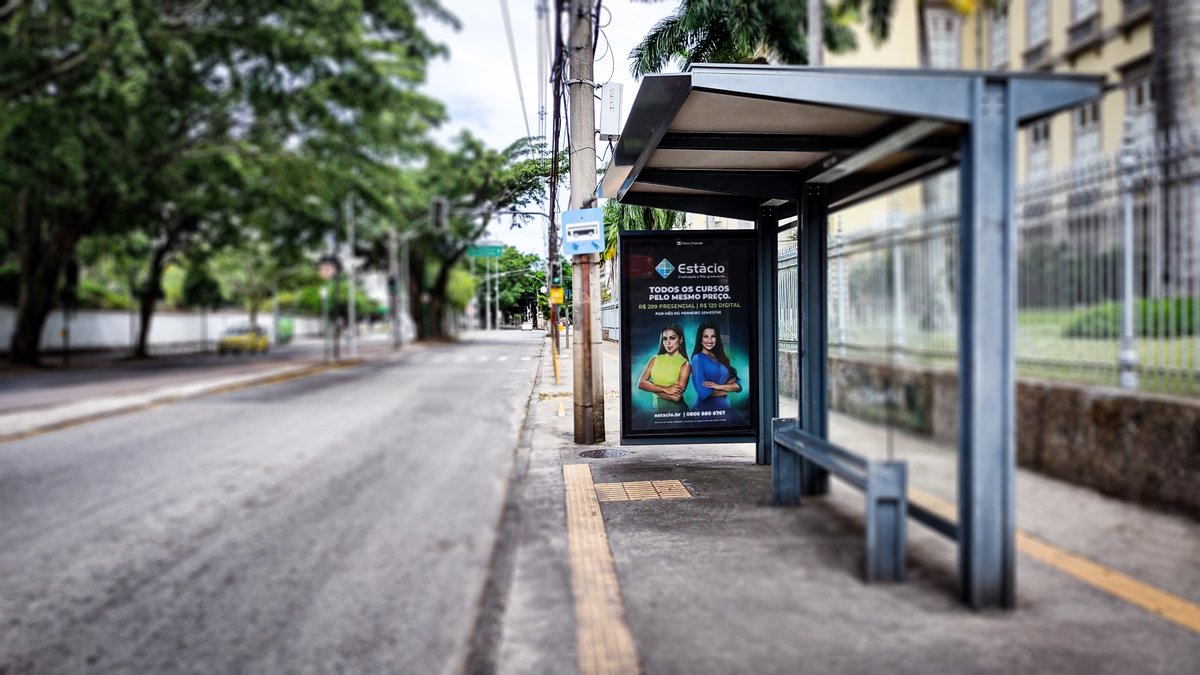 ClearChannelBR's tweet photo. A #Artplan juntou a @Anitta e a @Juliette em uma campanha publicitária para a #Estácio! Com o mote "Todos os cursos pelo mesmo preço", a campanha incentiva a acessibilidade ao ensino superior, independentemente do curso escolhido... https://t.co/We1u4IH4Sa