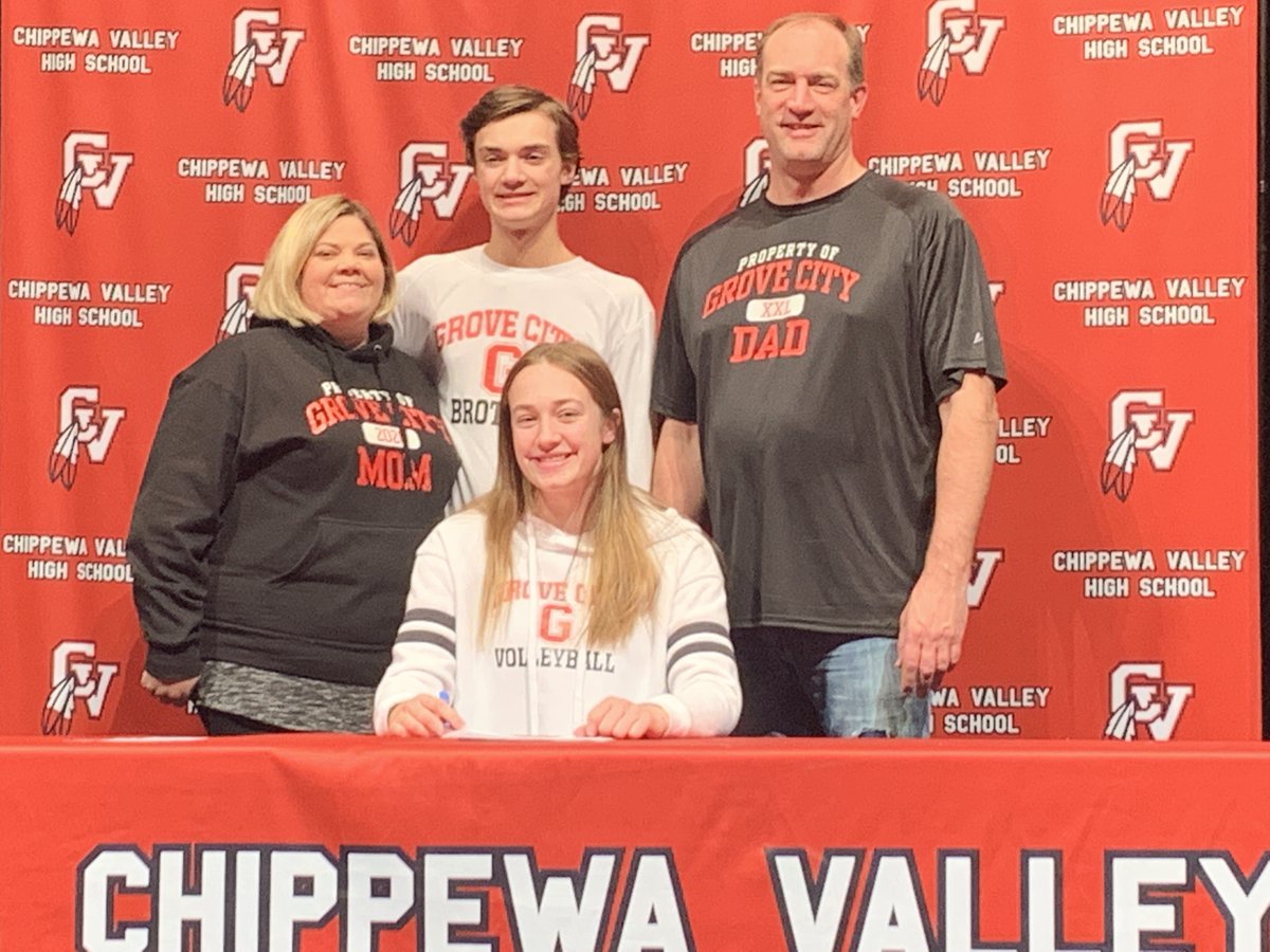 schihl's tweet photo. Congratulations to Kristin Tesch and her family as she signs with @GCC_SB & @GCC_VB to continue her academic and athletic careers! #OnceaBigRed https://t.co/LhoNFqkDox