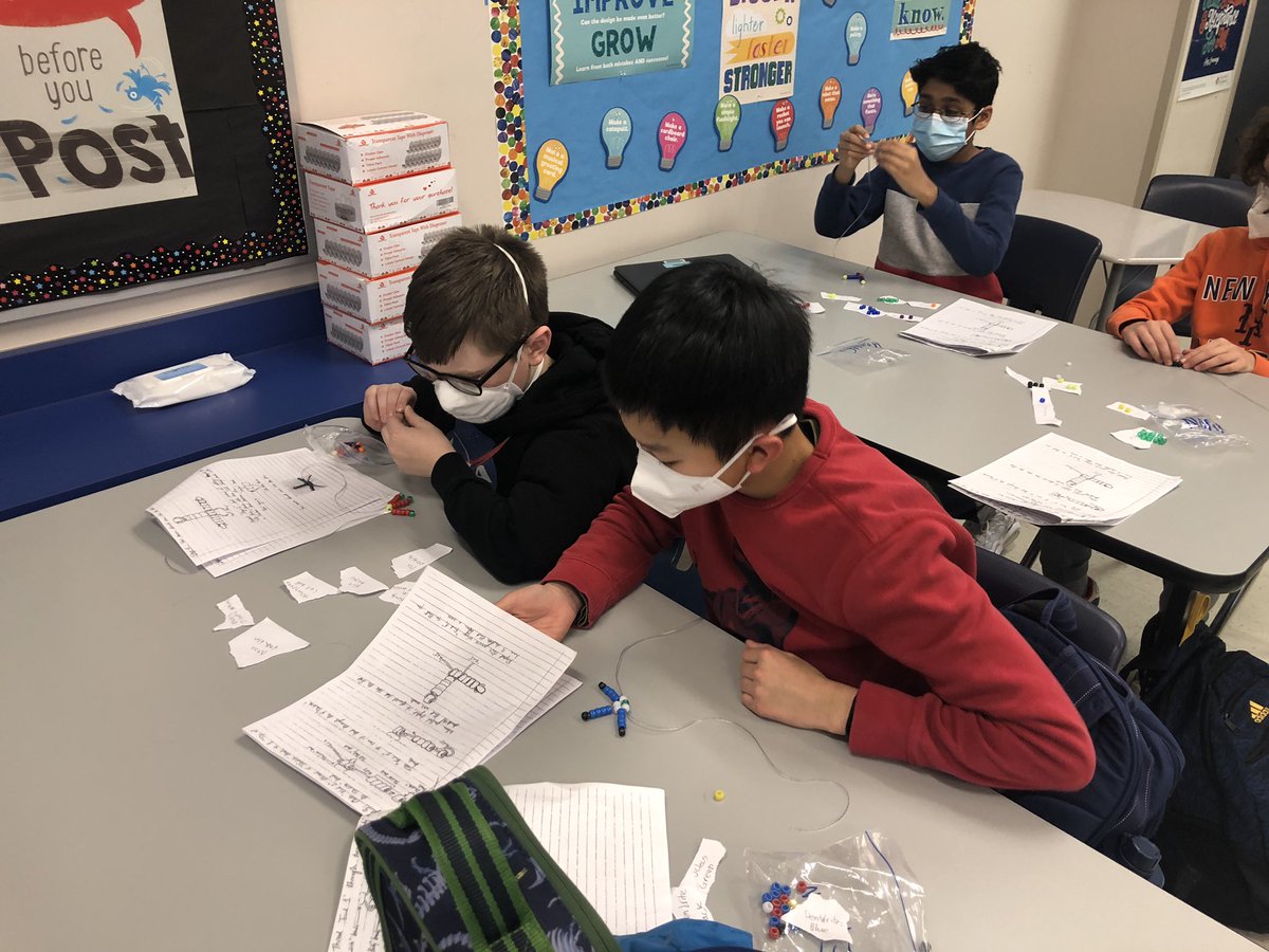 mash_brenda's tweet photo. Ss @BruinsBMS constructing bead neuron models to illustrate how neurons communicate with each other
@MCPS_VA_Gifted #growthmindset #neuroplasticity https://t.co/S3zhk0iGFj