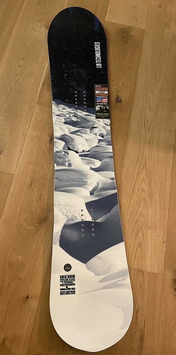 el_sio's tweet photo. Can’t wait to take this bad boy from @libtechnologies out shredding some @SerreChe_FR slopes. :-) https://t.co/5XgMydgavs