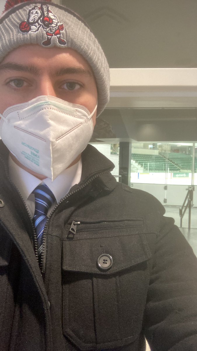trumoo_02's tweet photo. First Task: Finish filming a package for @OswegoNowNews for this Friday… ✅

Second Task: Make it to class on time in under five minutes… TBD

Wish me luck. https://t.co/nB0GfhjZPx