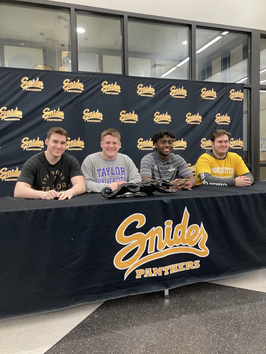 SniderFB's tweet photo. Congrats to these Panthers who inked their plans to attend ⁦@MU_SpartanFB⁩  and ⁦@tayloru⁩.  Congrats Carter Wortman, Jacob Stetka, Aiden Pelz and Elijah Davis.  ⁦@CarterWortman⁩ ⁦@pelz_aiden⁩ ⁦@SniderAthletics⁩ https://t.co/5p7jJwSA5i