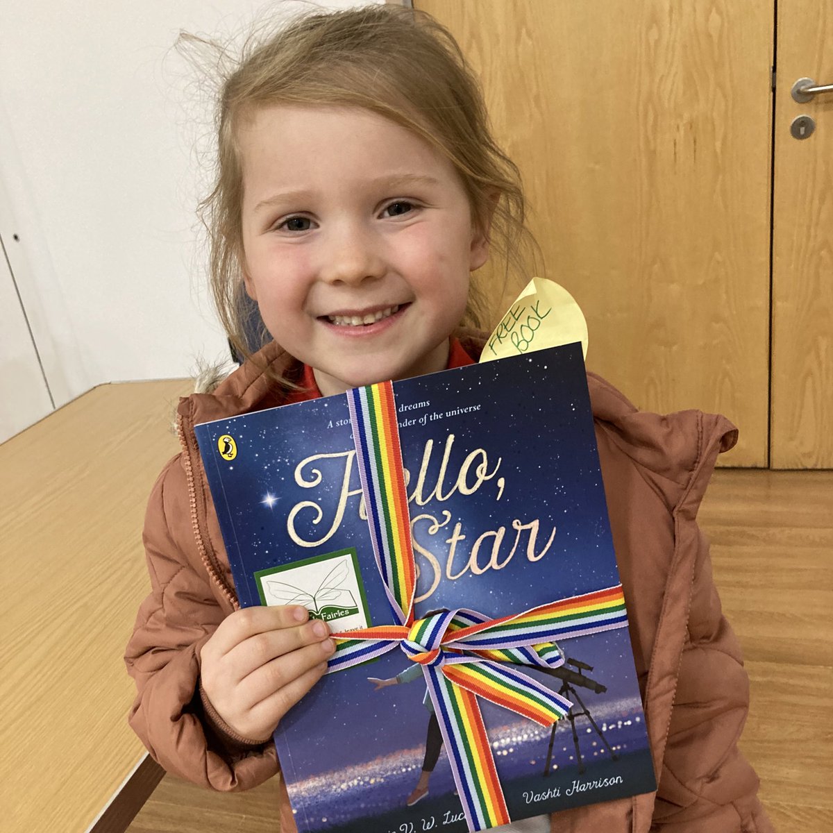 nicolastorr14's tweet photo. We found this book tonight at Rainbows 😍 Thank you @_AnnaBlight 📕 ✨ #HelloStar @VashtiHarrison @the_bookfairies #webelieveinbookfairies https://t.co/aDoZHJQS44