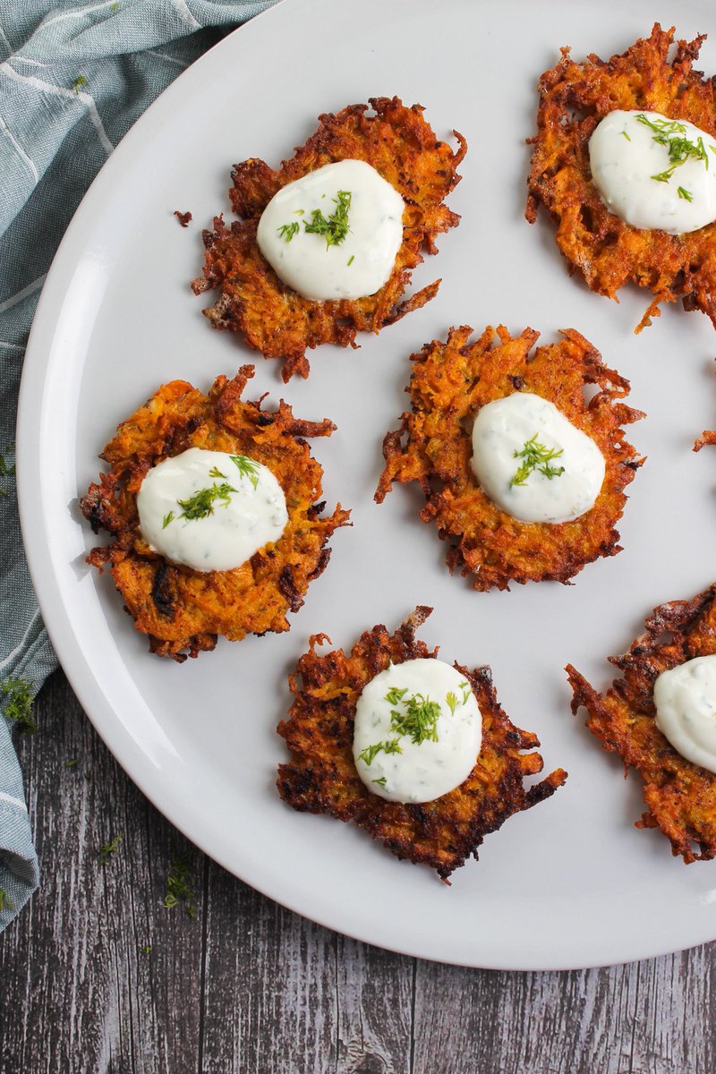 cook_homey's tweet photo. Sweet Potato Latkes

If you’re looking for an interesting use of sweet potatoes, easy sweet potato latkes are the recipe you have to try! They are quick to make and absolutely delicious.

Check out the recipe : https://t.co/vyhztwUobl https://t.co/BPTyBvvFJQ