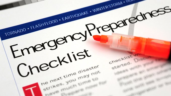 CDCemergency's tweet photo. Getting organized can help you prepare for emergencies &amp; stay calm in stressful situations, like an evacuation. Here are 3 ways you can get organized &amp; improve your #emergency #preparedness at the same time: https://t.co/TDPjeAbDY7 #PrepYourHealth https://t.co/Mg1N2OymCh
