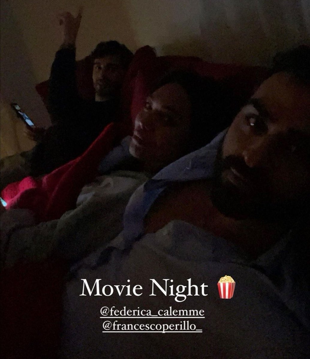 Marya644's tweet photo. Trova l intruso 😂😂😂#gfvip6 #GFVip2021 #gianmaria #GianmariaAntinolfi #FedericaCalemme https://t.co/Am33rsviJa