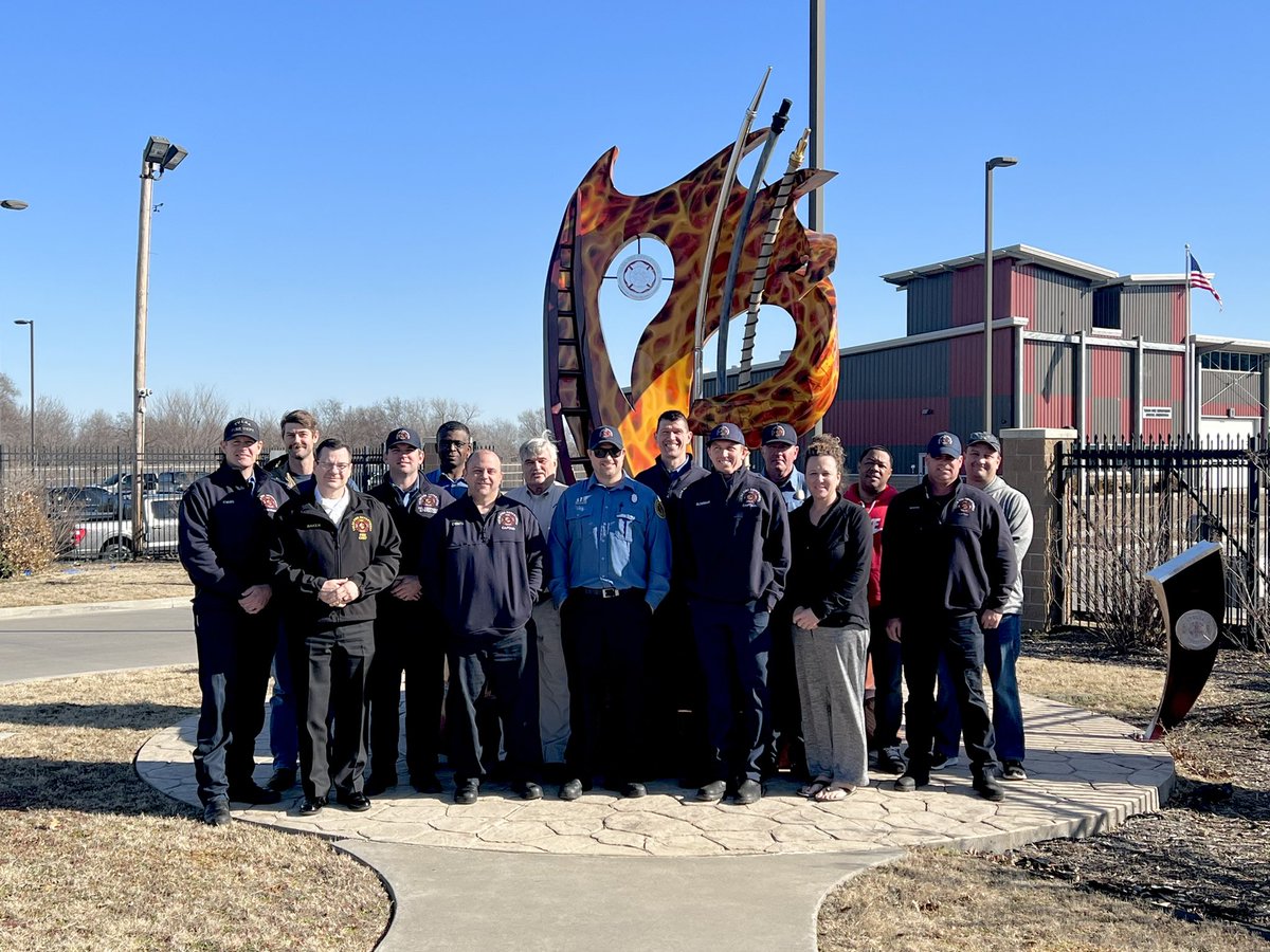 TulsaFire's tweet photo. This week #firefighters from #Tulsa #Sandsprings and #Bartlesville attended a #regionaldelivery of the @usfire #nationalfireacademy Leadership in Supervision: Frameworks to Success class. #alwayslearning #tfdtrainingcenter https://t.co/w1JEkgzVuf