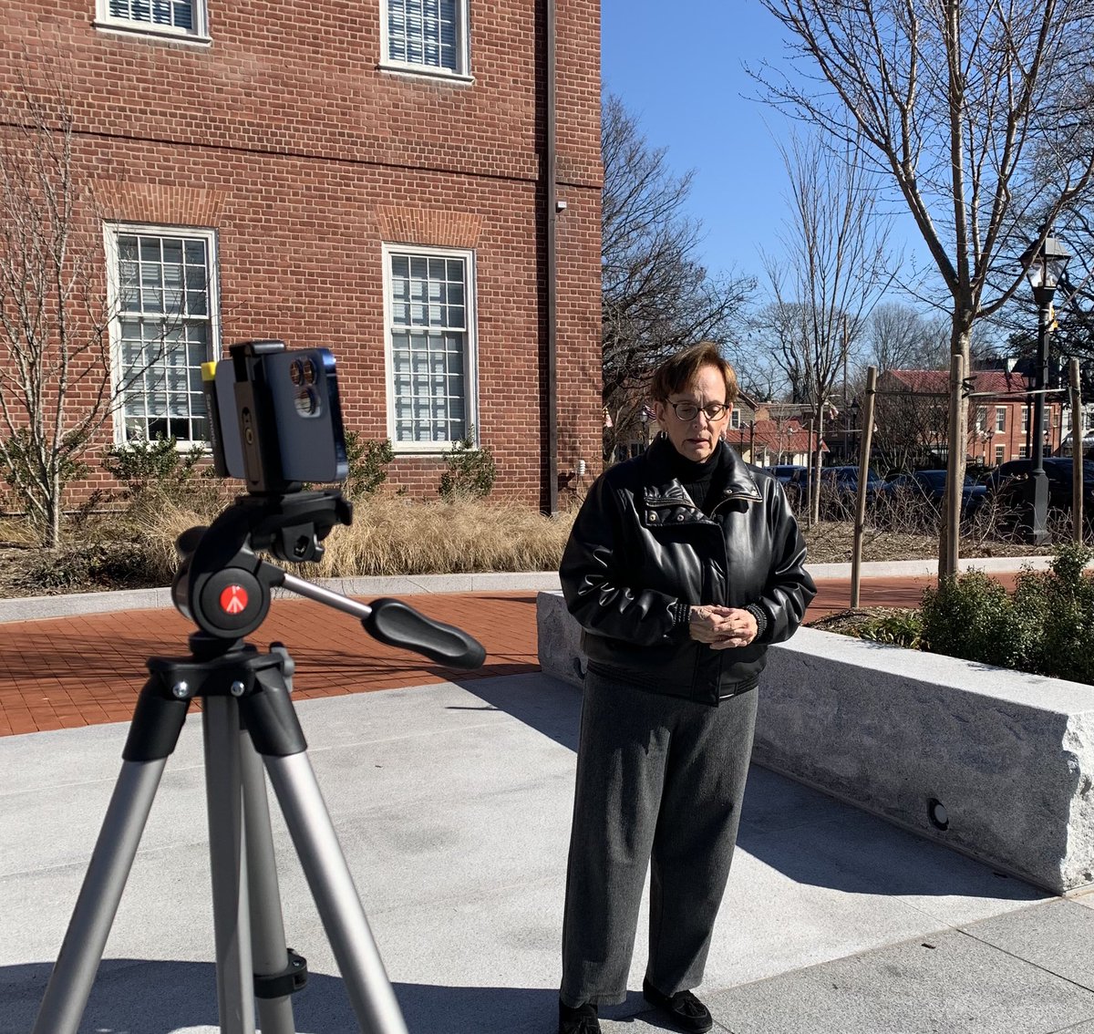 AnneKramerNews's tweet photo. Spent a few hrs watching the great journalist-friend-former co-worker @UMNewsie in action for her latest @marylandpubtv #StateCircle piece on crime bills bf #MDGeneralAssembly Always learn from a pro. #Broadcaster #News https://t.co/0WpJeKrCEF