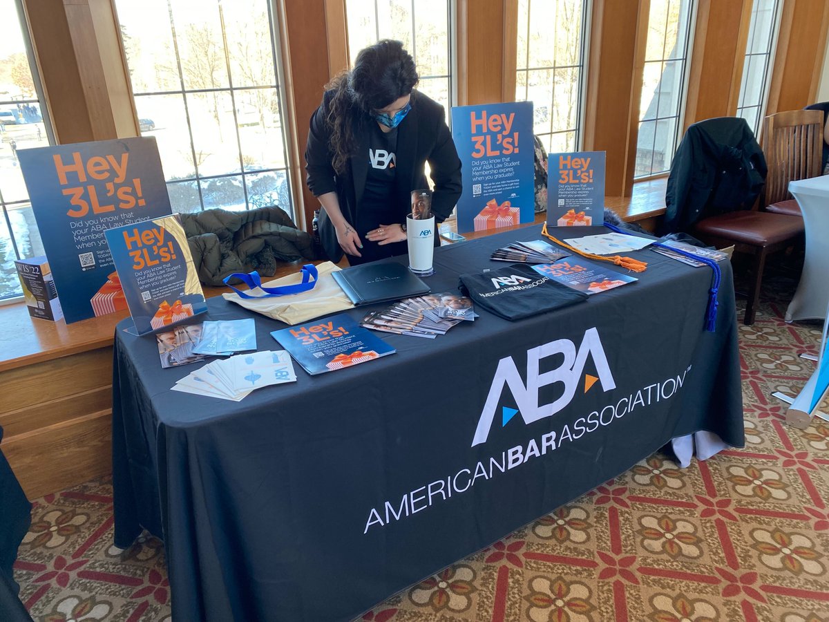 abalsd's tweet photo. Hey @NDLaw 3Ls! Stop by the ABA table in Eck Law Commons for a chance to win a $150 Amazon gift card and a $200 Quimbee gift card as well as many other prizes! https://t.co/tvCwHzlSMp