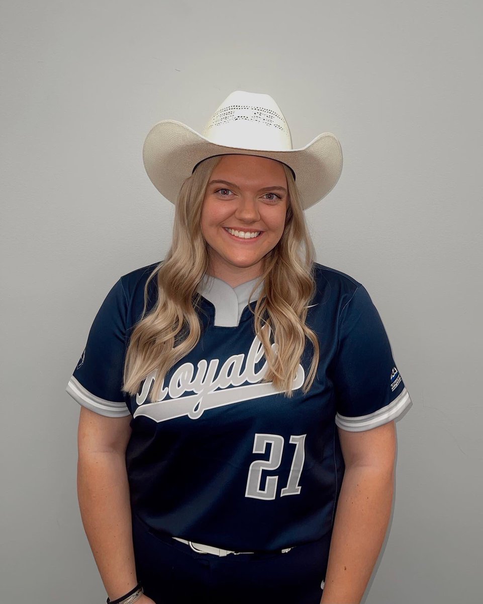 JURoyalsSB's tweet image. Happiest of Birthdays to our Cowgirl! @malmarieeee