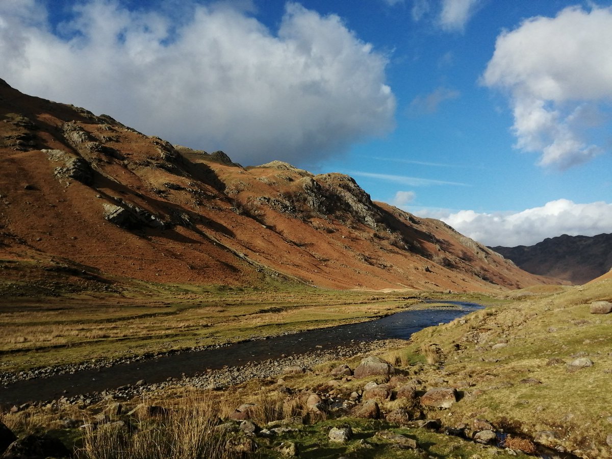 LinnettHill's tweet photo. Our first proper walk in over a week, it felt so good to be back out in the fresh air and sunshine ☀️
We walked the #Langstrath Valley from #Stonethwaite today... 
Amazingly quiet ❤️ but incredibly wet underfoot 😳
#Keswick #TheLakeDistrict https://t.co/mg5OunU2Os
