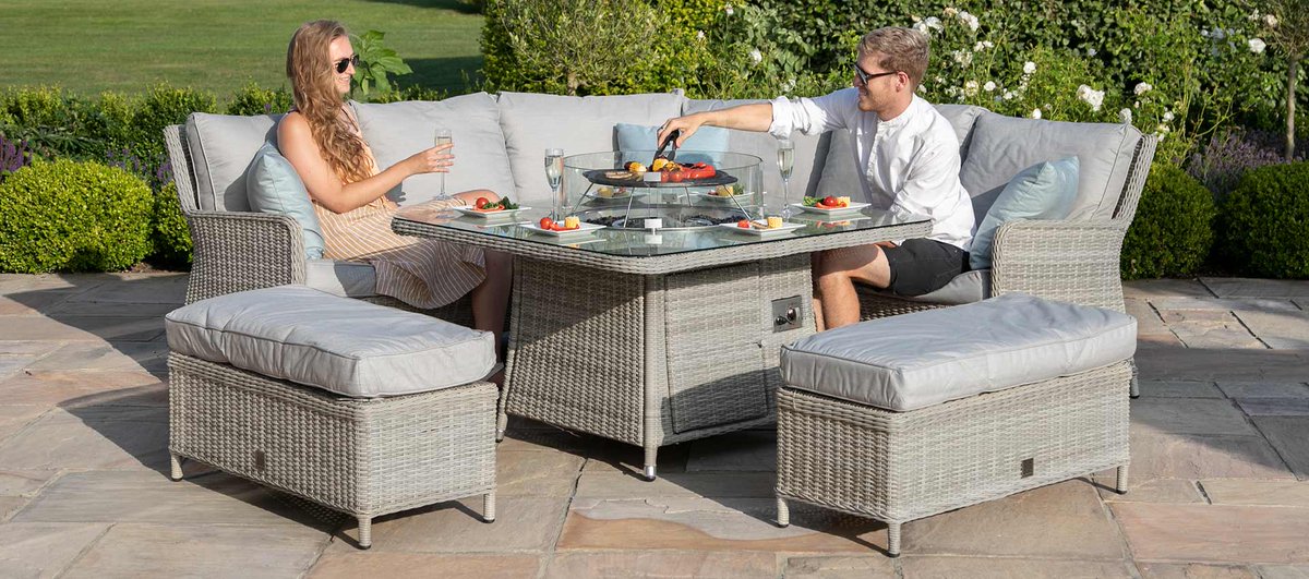 YFurnished's tweet photo. 🚨New Garden Furniture🏡 – Now In Stock.🚨

📷: Oxford Royal Corner Dining Set with Fire Pit.

💷: £2,699.00

📌: Waltham Hall Farm, Bambers Green, Takeley, Essex CM22 6PF

To view our full range visit our website: https://t.co/YmMZXY0AfY https://t.co/XIqKCkj54o