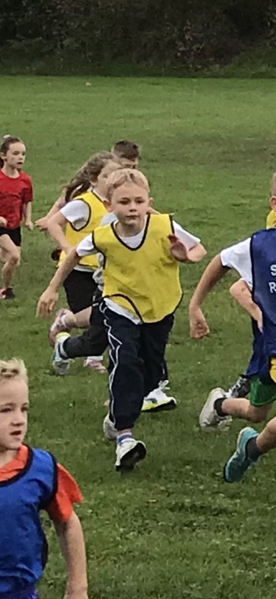 growy1982's tweet photo. Same spot - 4 years apart. @HollinPrimary @HollinPE @HollinMrMc https://t.co/bVC4itIUcH