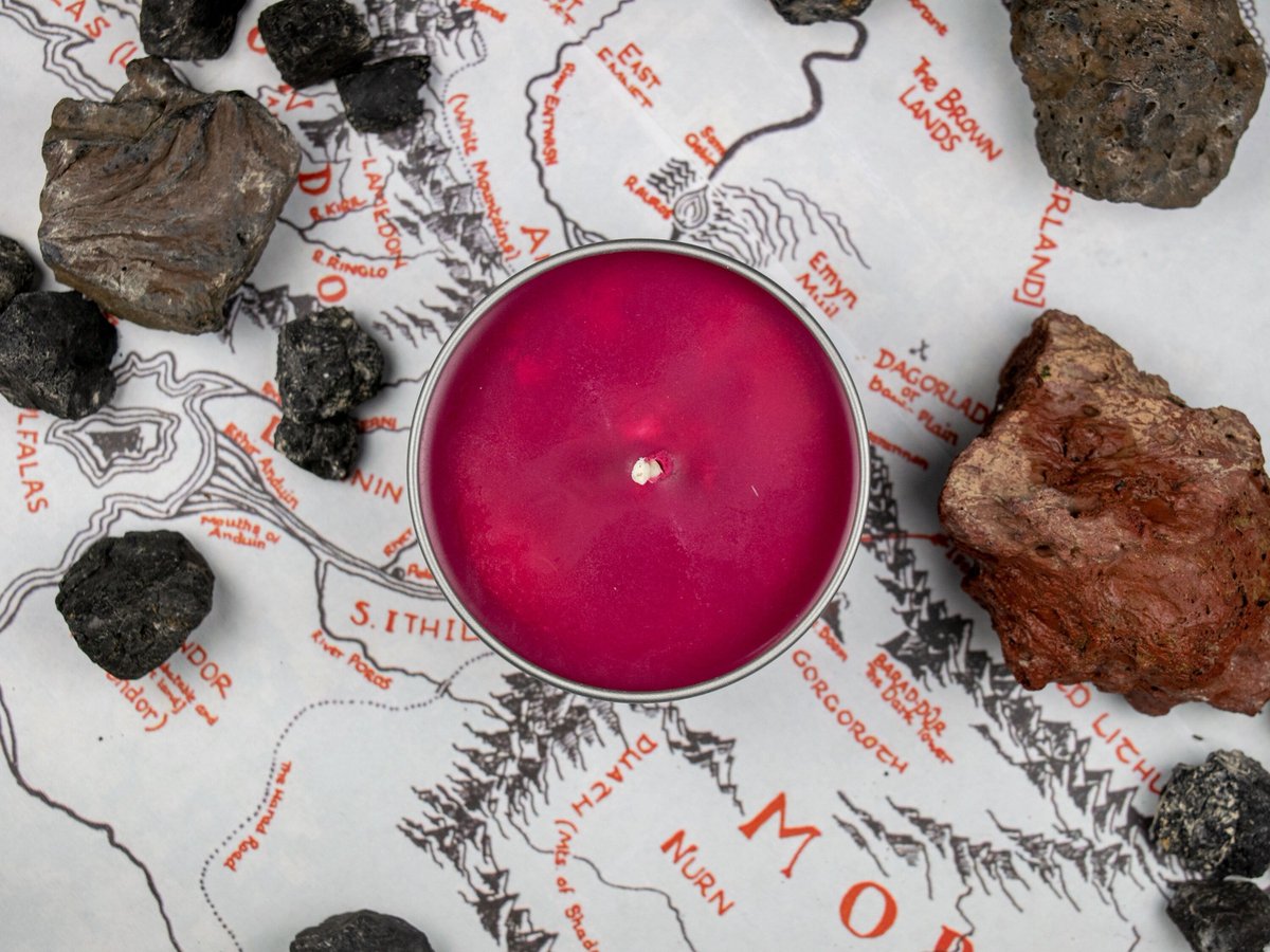 ValiantCandle's tweet photo. @blushcreation We're Valiant Candle, and we make scented candles from soy and coconut that are themed with Greek Mythology, Lord of the Rings, and famous art.

Check us out at https://t.co/dkKIbP5fp0. https://t.co/rldhc8UloA