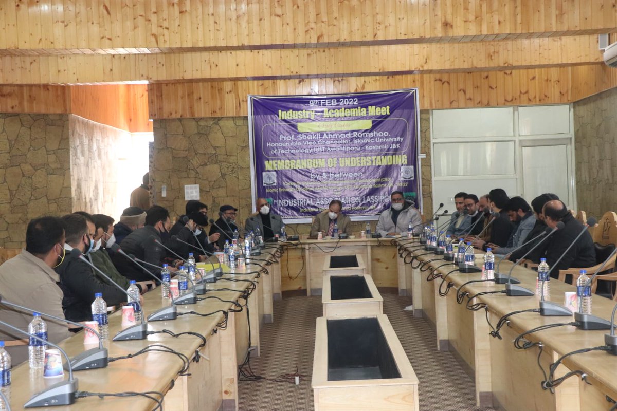 Islamic University of Science & Technology (IUST) tweet media