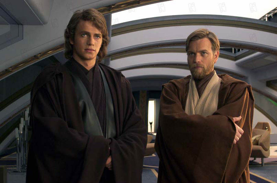 SeriesUpdateFR's tweet photo. Ewan McGregor à propos de Hayden Christensen :

"Ce n'est un secret pour personne que Hayden revient, nous avons pu rejouer des scènes en tant qu'Obi-Wan Kenobi et Anakin Skywalker et c'était tout simplement fantastique de retravailler avec lui."

(via @Forbes) https://t.co/qTVgROZEpf