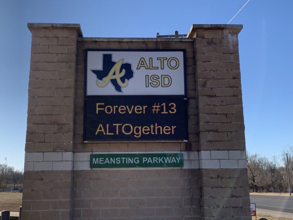 GilmerISDProud's tweet photo. Prayers from Gilmer ISD. https://t.co/pysxoeUVvJ