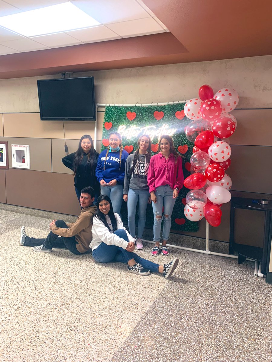 dhs_together's tweet photo. The 14th is around the corner! These amazing students decorated for Valentine’s Day today! #greatjob #BetterTogether #dhsstrong stop and take a picture soon! #ValentinesDay #2023 https://t.co/HrvILWh3Ud