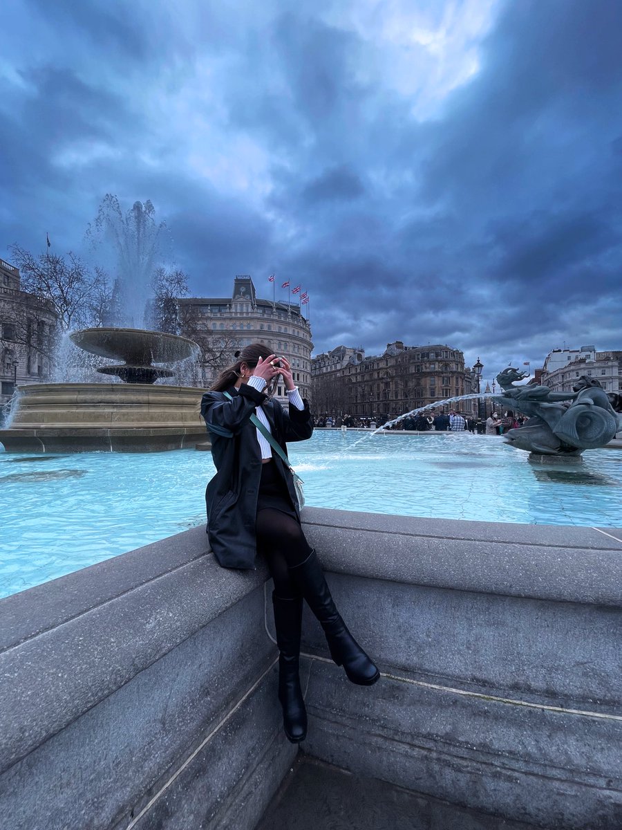 Hello London 📍#ivemovedtolondon #london #elvis #dream