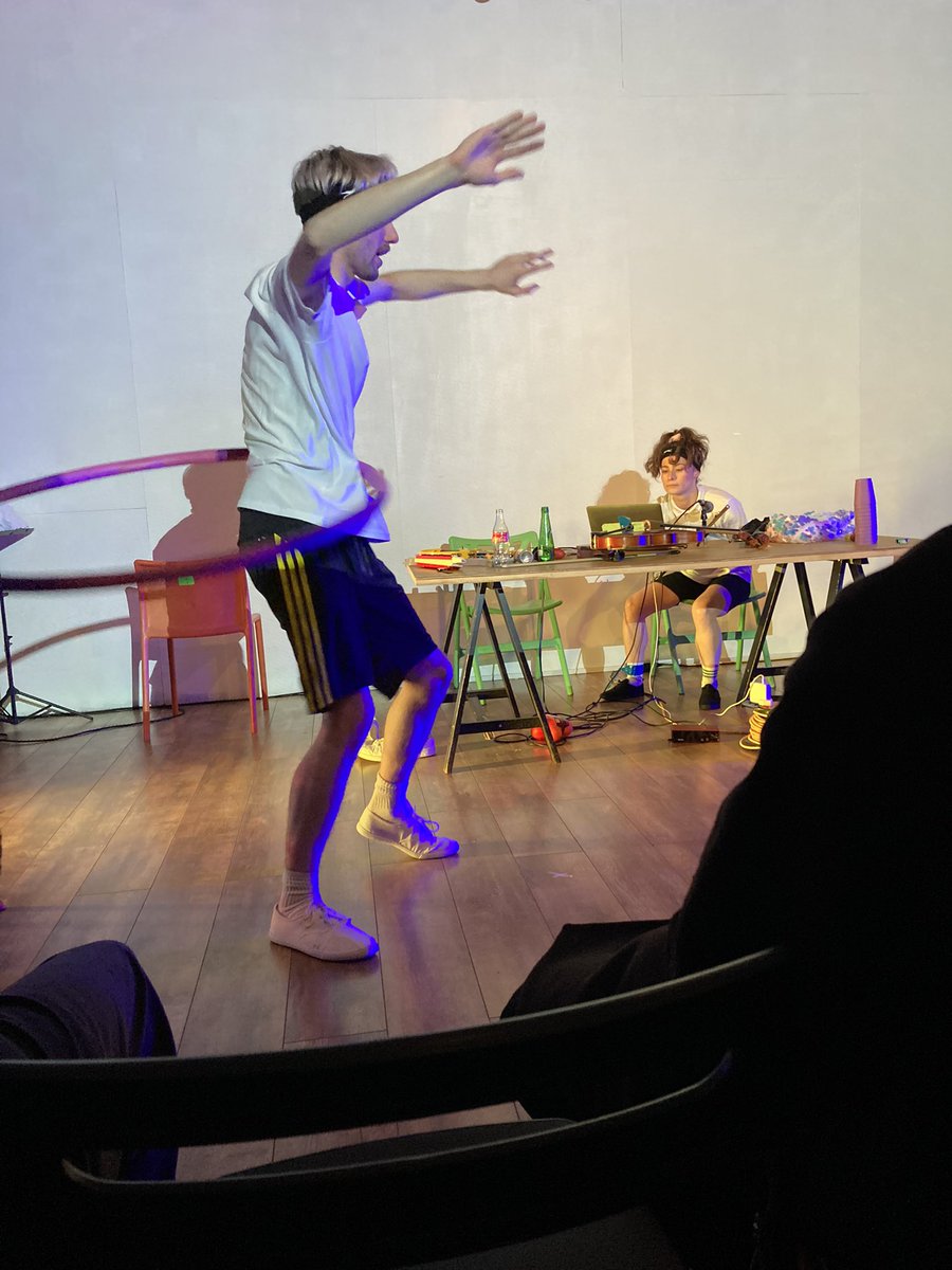 JamesMcIlwrath's tweet photo. yo thanks everyone who came last night to @iklectikartlab🧡and b i g props (they were so sick) and thanks to
🧡p.e.r.s.o.n.a.l.c.l.u.t.t.e.r🧡
for awonderful show and inviting @tannacjchambs and i to relive some p.e nightmares
@jennihogan1 
@kat_tinker 
@helenwflute 

🏃🏃‍♀️👟🏅🏅 https://t.co/5vPxXQCG6t