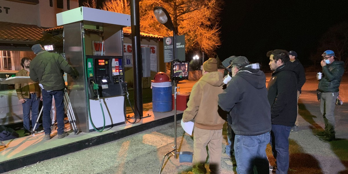 USEagleFCU's tweet photo. Have you ever wondered what it’s like behind the scenes of a #tvspot? 🎥🎬 Take a look at the latest shoot we did with the amazing @NMFilmOffice
Watch the full clip here: https://t.co/0WSGcJ3Gna👽
Location: Cubero, NM
Actors: Jamie Jung & Sean Berube
#USEagle #NoOverDraftFees https://t.co/c2tsQk5MGt