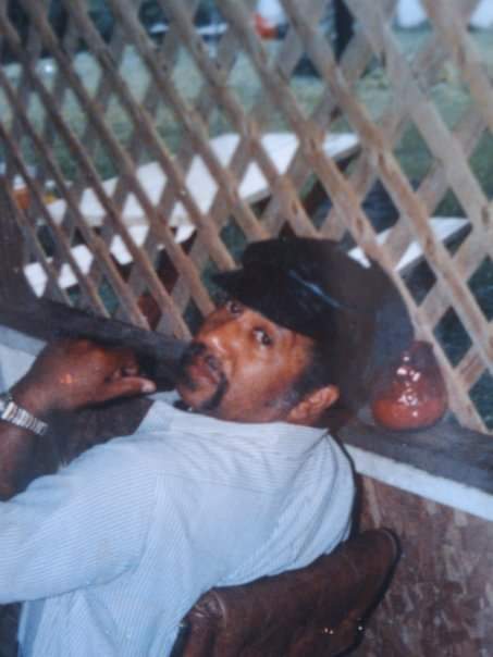 carrwolfr's tweet photo. My late brother in law. 2 tour VN
1st tour AFSF sniper
2nd tour ASF sniper
'66-'68
His second assignment was to exterminate the one called APACHE.
Lost his spotter 2nd week. Extracted out 5 weeks later. Many officers from NVA confirm kills
#Blackhistorymonth2022
#ThisiswhyIstand https://t.co/c2k8TYoZpw