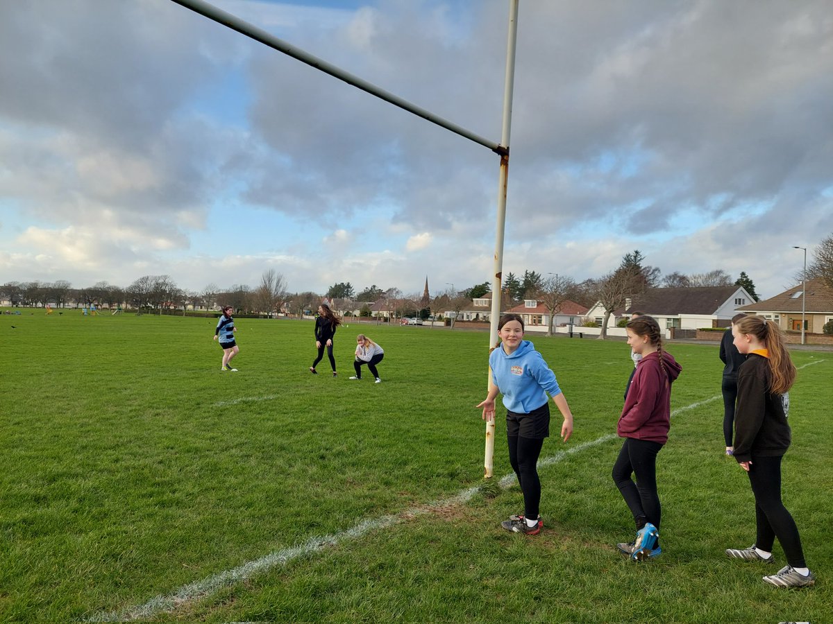 GirvanAcRugby's tweet photo. Great to be back on the (very muddy) pitch with Girvan Academy Rugby training going full force ahead after a few weeks off. All welcome, brand new or experienced players. #growthegame #girlsrugby #rugby https://t.co/IfhjpZCi0b