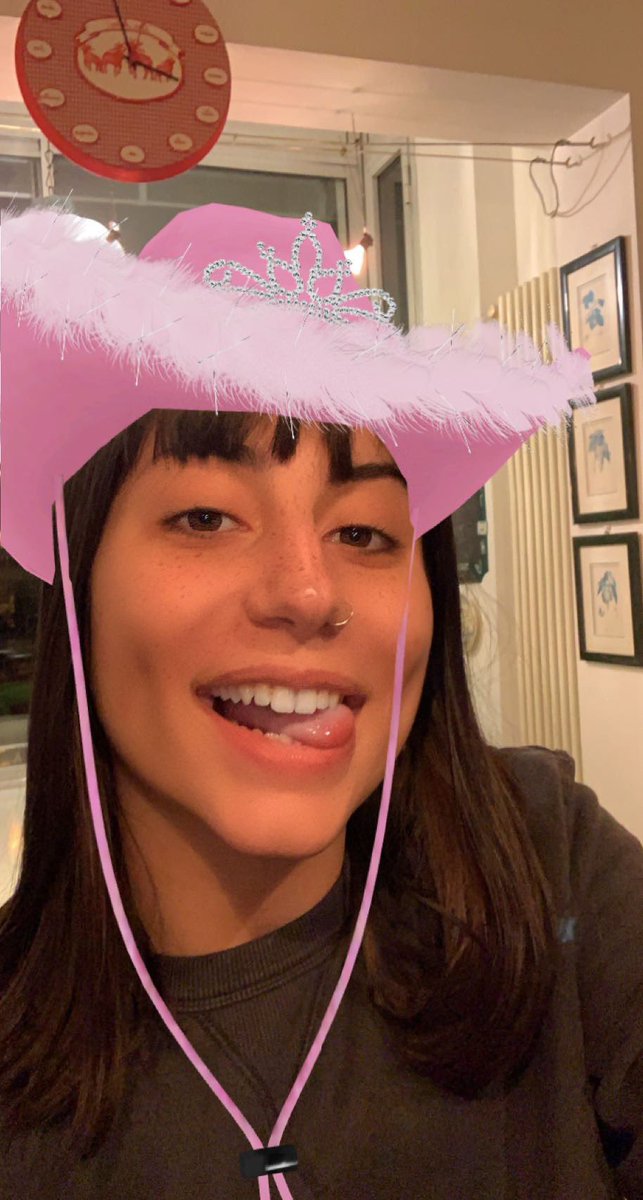 daylightbraeden's tweet photo. this sc filter has become my #wallowswednesdays signature so true๐ stream #EspeciallyYou!! https://t.co/aTSgGxg3wW