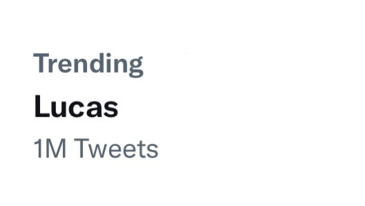 LUMISUNION's tweet photo. ''Lucas'' has reached 1M tweets on twitter trending now🦁♥️

#LUCAS #루카스 #黄旭熙
#WelcomeBackLucas https://t.co/RFj5vqWxNc