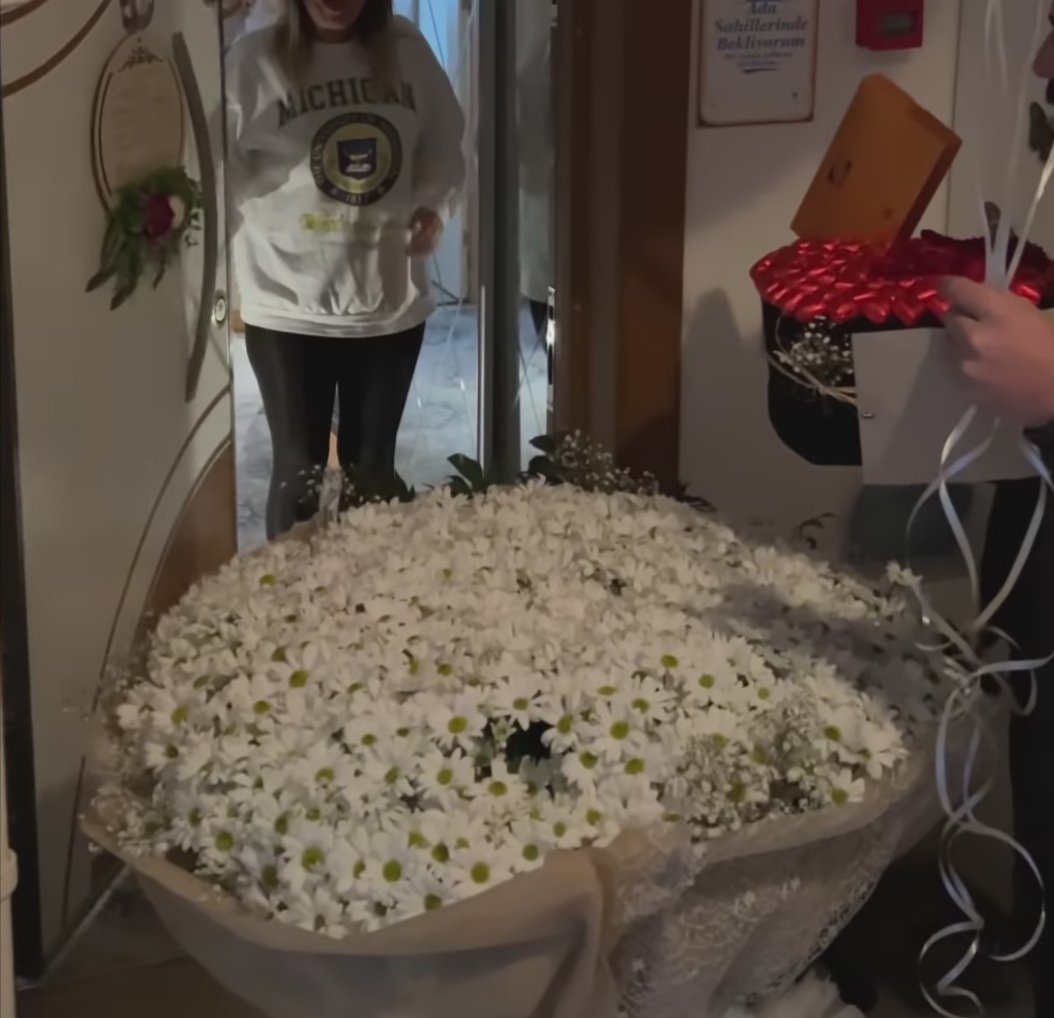 Nasıl bu kadar sevilebilmeyi başarıyosunuz