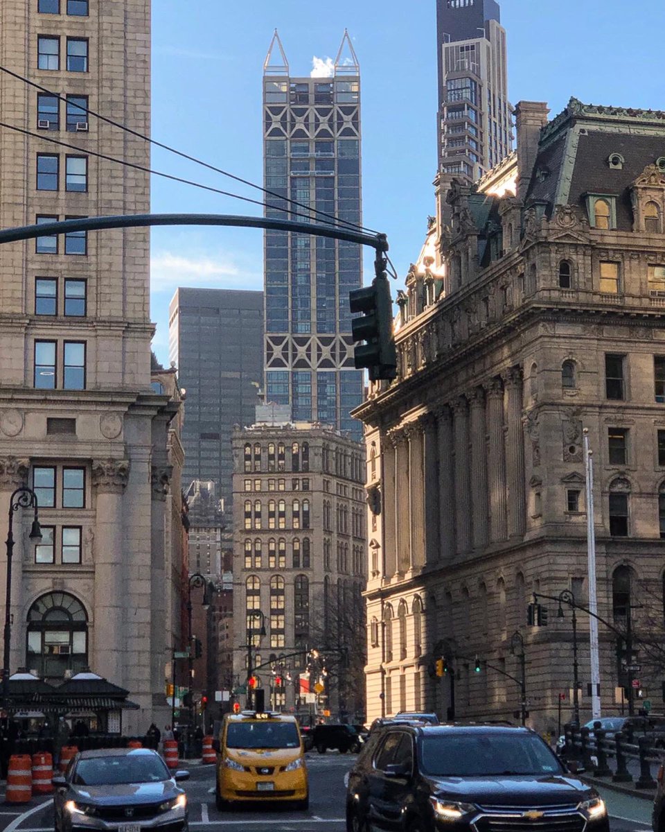 Jessica15909678's tweet photo. Retro architecture in Lower Manhattan https://t.co/JgA2ptshzV