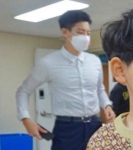 nngpics's tweet photo. #CHANYEOL: they hate me cs I have big boobs and right opinions https://t.co/bgEpjfkLfS