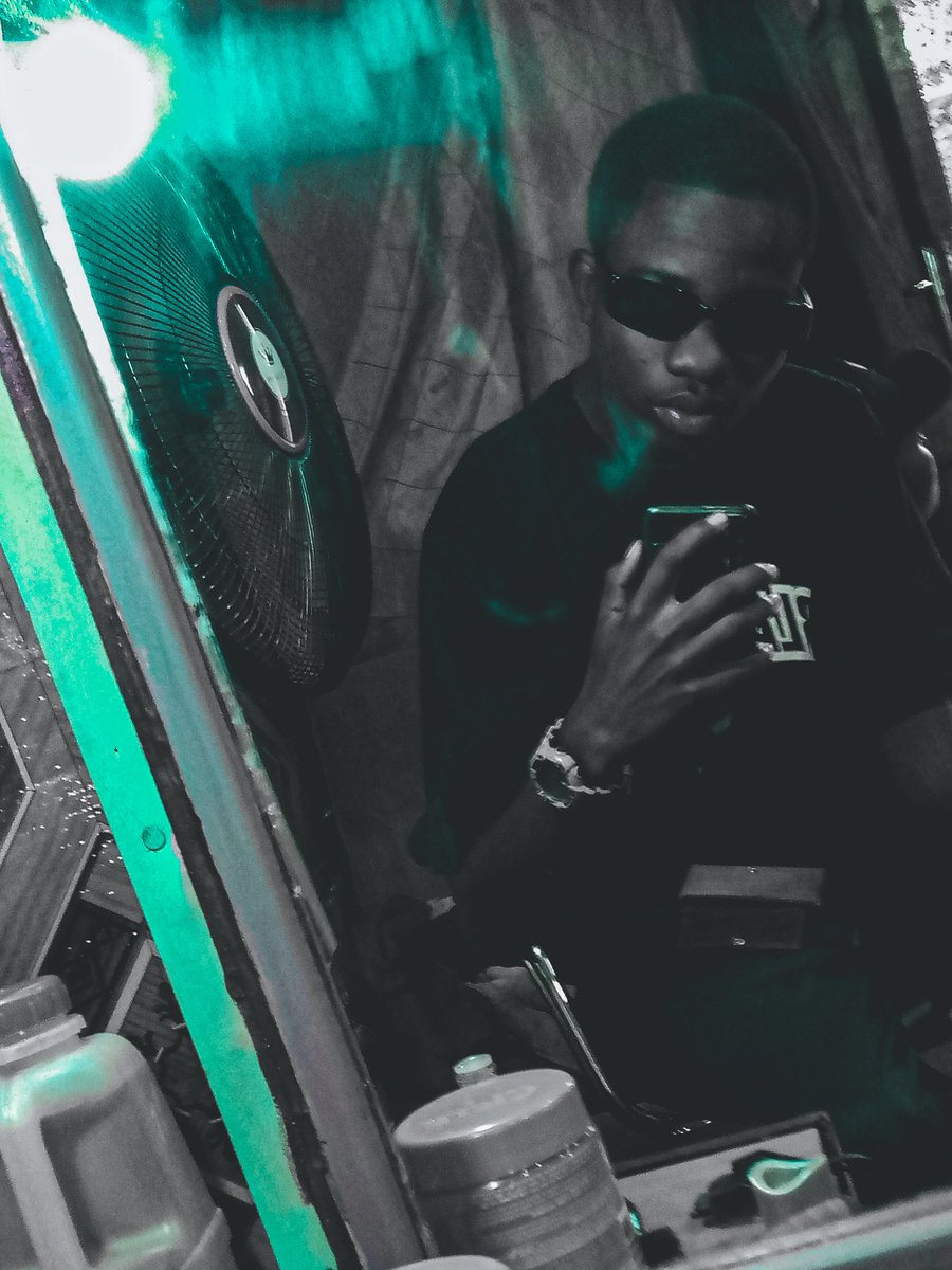 Spooky265's tweet photo. You can get 🚨 CIRCLETIGHT🚨 on Mikozinet using the link below 👇🏽👇🏽👇🏽
https://t.co/tWlR5FInxi
#spooky
#circletight
#hiphoptrap https://t.co/hyYYOjy21G