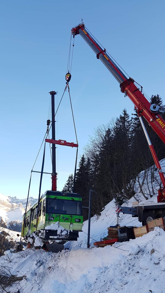 Pilote de loc ⇹🇨🇭 (@sbbtraindriver) on Twitter photo 