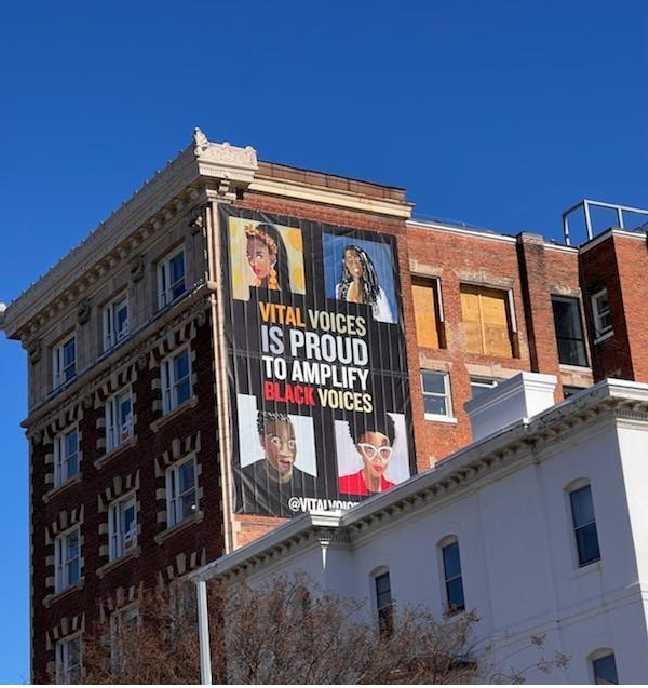 CreatEdgeSigns's tweet image. Banners are great for grabbing attention and providing a high-impact presence. Vital Voices honors Black History Month by shining a light on influential women of color. creativeedgesigns.com/products/custo… #banners #creativeedgesigns #signgraphics