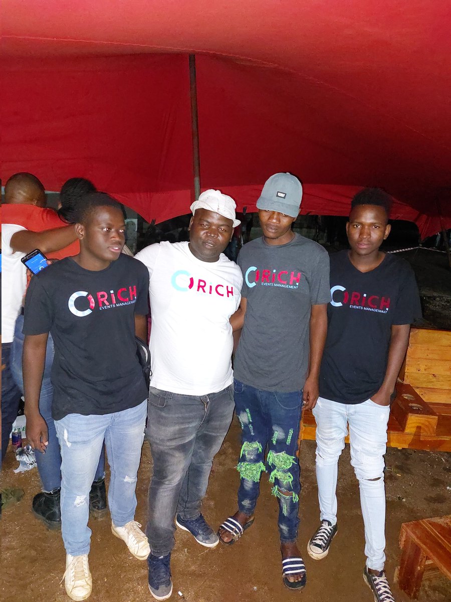 StickzRsa's tweet photo. @StickzRsa &amp; Orich's event members 🔥✌✌✌ https://t.co/CFLM3i21Lf