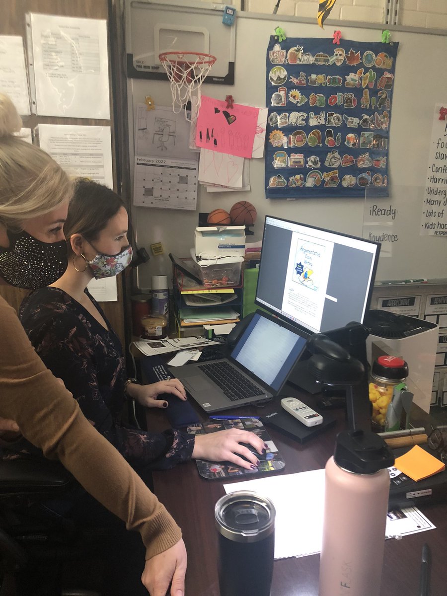 RELAHolliday's tweet photo. It’s her lunchtime, it’s my planning,she’s an elementary teacher,I’m a middle school teacher; what are we doing? Finding time to collaborate on a writing project. #PreKto8andeveeythinginbetween #EDLD510S22 #CS2 https://t.co/tmN5PMxefj