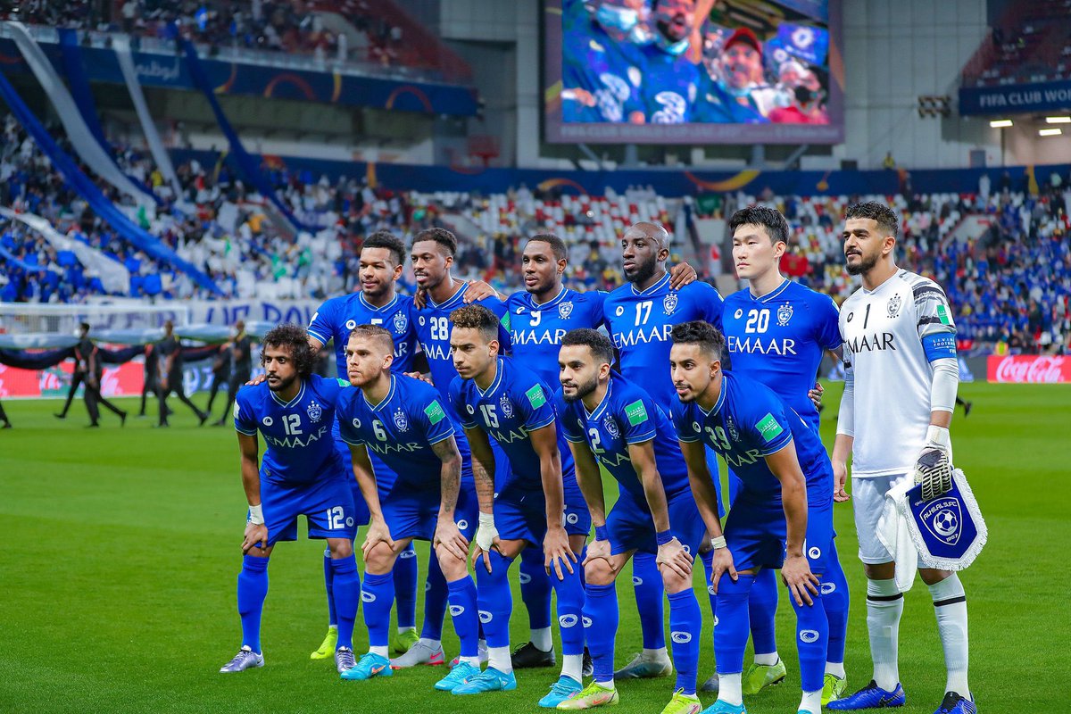 hilalstuff's tweet photo. حينما تتحدث عن الفخر فمعناه الهلال 💙

شكـراً يا أبطال 💙💙 https://t.co/vDhQfRlnKA