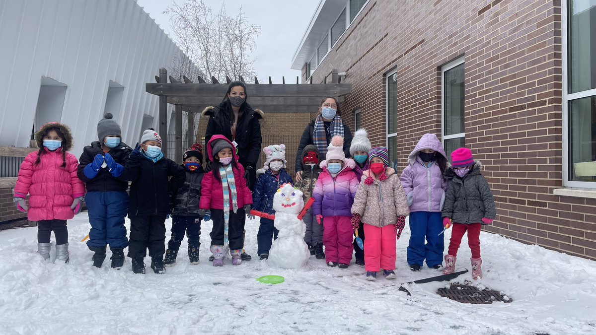 D59ELC's tweet photo. The weather is great for enjoying some snowy fun at the ELC!   #D59Learns #TogetherWeCan #winterheatwave #getoutsideandplay https://t.co/HaM5yWgNzj