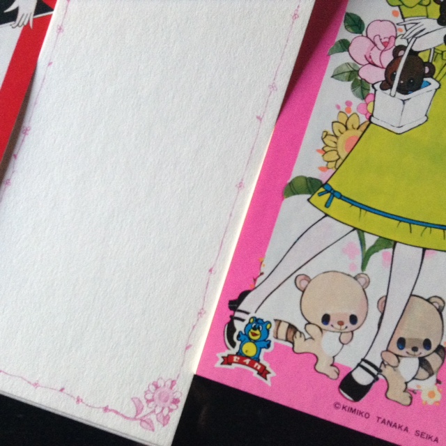 adrianaintokyo's tweet photo. BLOCK NOTES VINTAGE
Per info e acquisti: fioridiciliegioadriana@gmail.com #blocknotes #vintage #shojo #notes #japan #giappone https://t.co/Vt2bzUBsIB