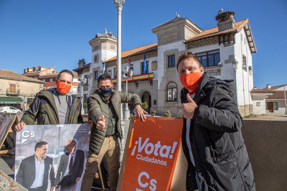 SegoviaCs_'s tweet photo. ✅ @AfrodisioCs recuerda que “la bonificación del peaje es la solución definitiva al problema de la travesía de San Rafael”

🍊 El candidato a las Cortes CyL advierte que “esta medida supondría el fin de multitud de dificultades de nuestra provincia”

https://t.co/XxxgLgTQ3W https://t.co/f54mbFcAPr
